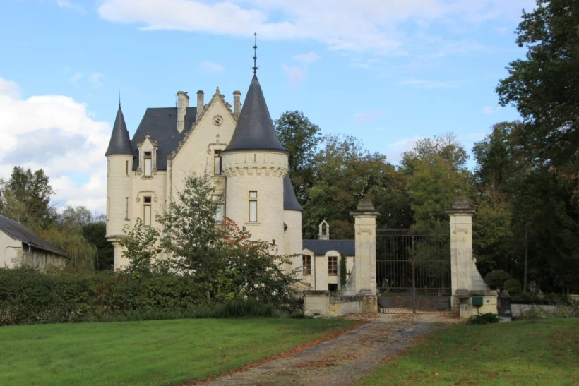 chateau d'Artigny à Ceaux-en-Loudun : propriété privée