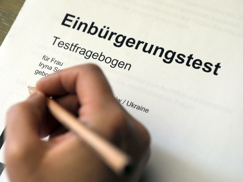 Einbürgerungstest чи Leben in Deutschland: у чому різниця між тестами в Німеччині