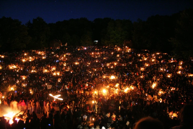 Файл:Thingstätte Heidelberg Walpurgisnacht 1.JPG — Вікіпедія