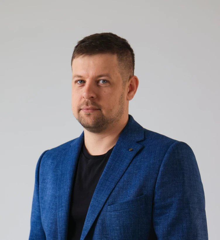 Yevhen Chupryna — фінансовий консультант