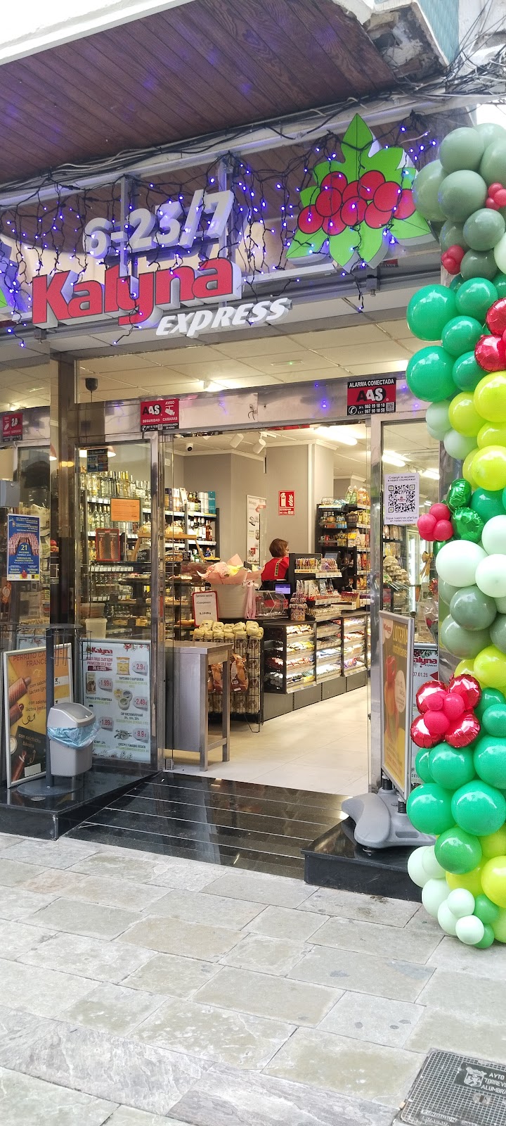 Kalyna Express — український продуктовий магазин