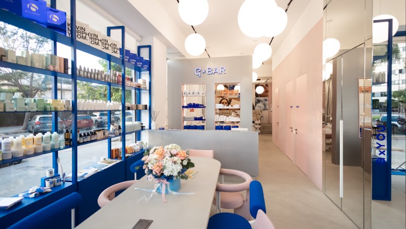 G×Bar Valencia - Cabello Maquillaje Uñas Piel