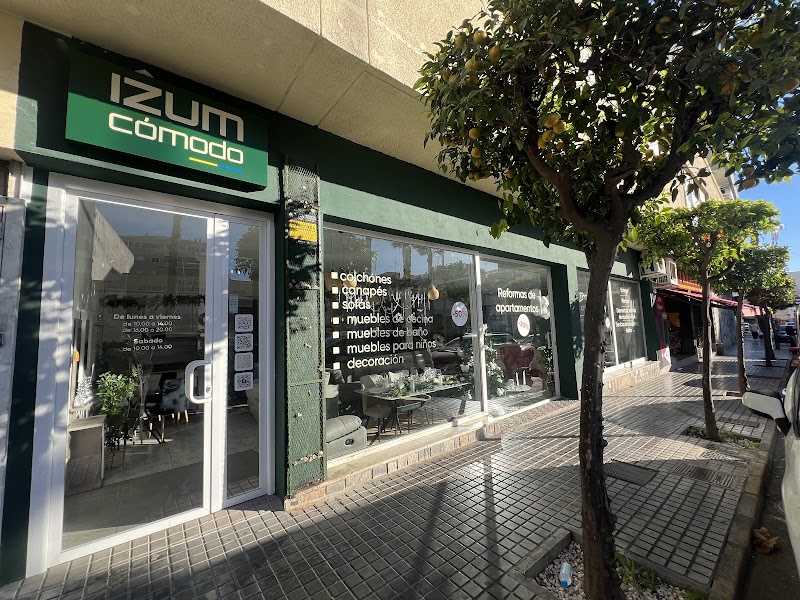 IZUM muebles