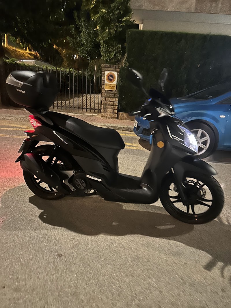 Lloret Rent – Cars & Scooters