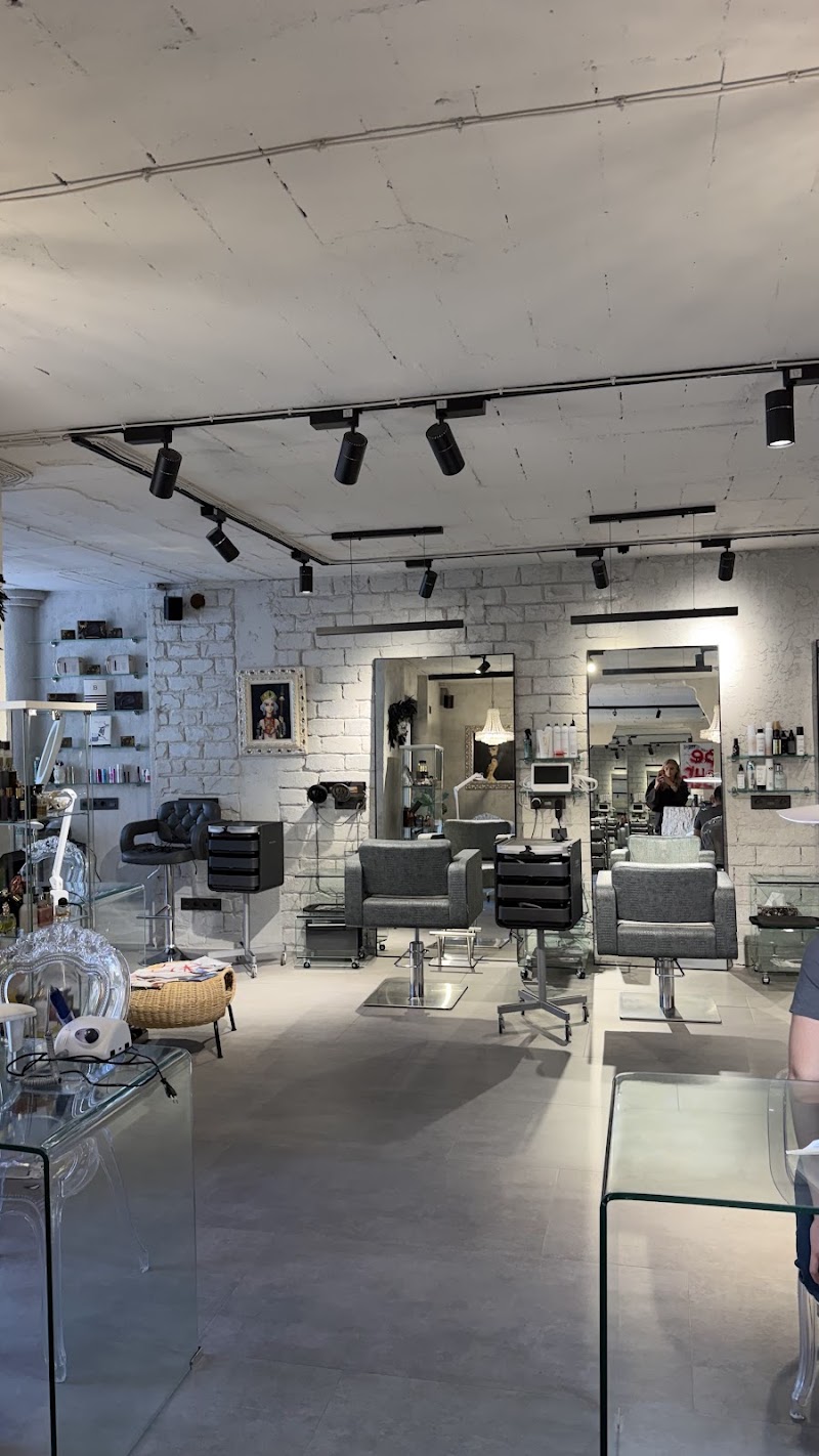 Upgrade beauty space