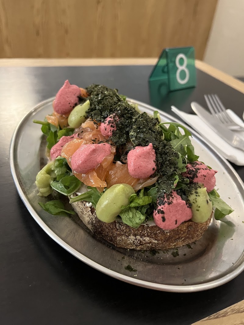 Pals cafe. Specialty coffee and breakfast