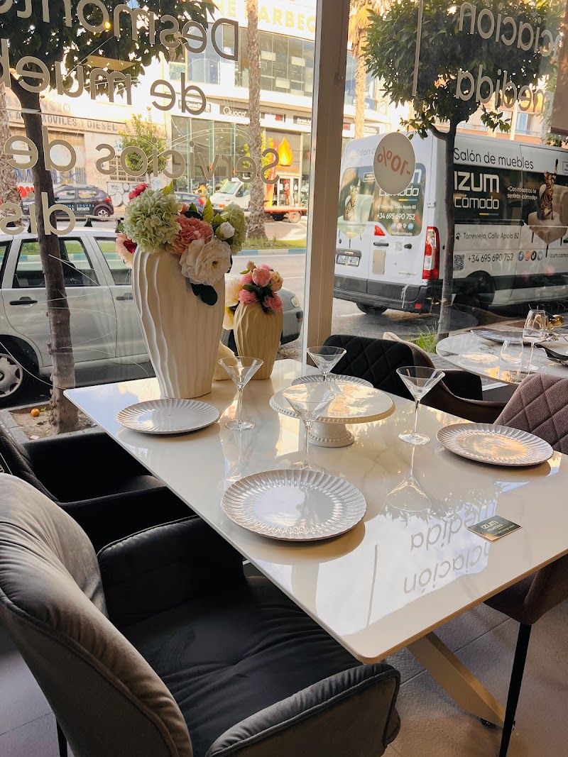 IZUM muebles