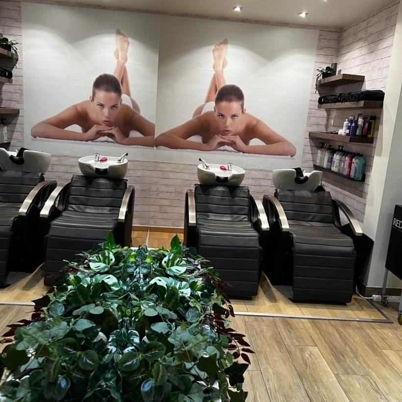 Studio44 Salon beauty