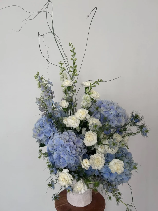 Iris Flowers Boutique