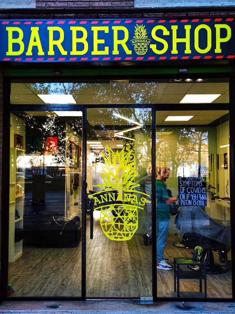 ANNANAS, Alfahuir, barbería, barbershop, corte de pelo clásico y moderno, arreglo de barba, afeitado