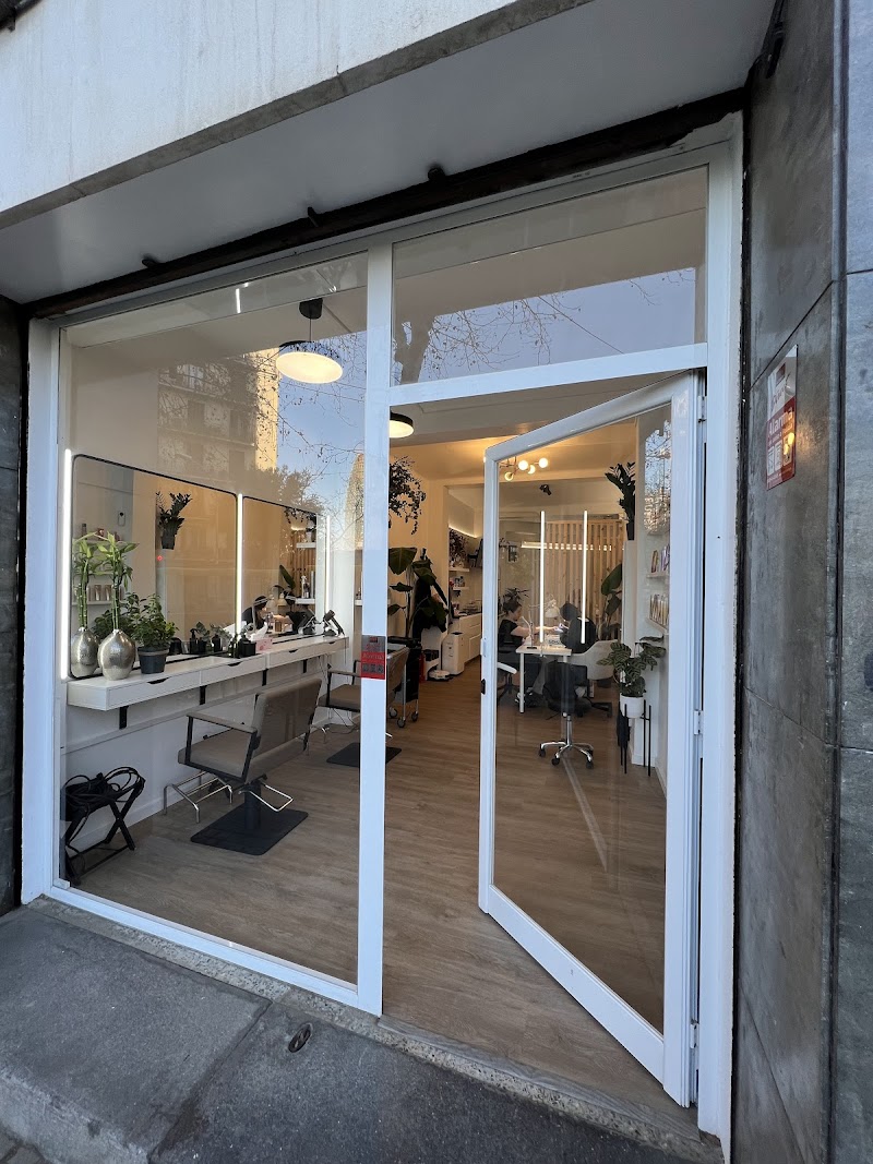 Yuliia Syniesheva Atelier