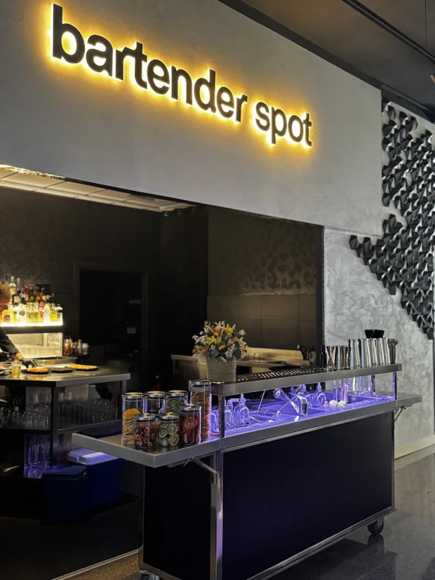 bartender spot