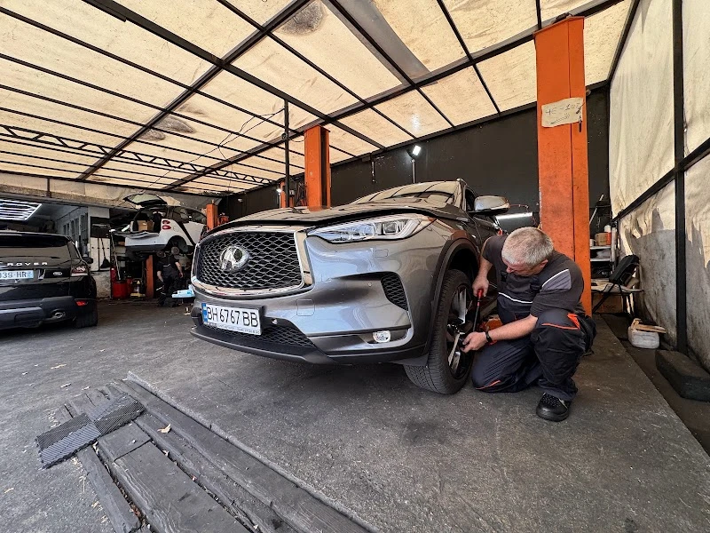 MB Garage