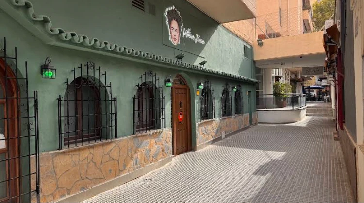 Mama Juana Social Club