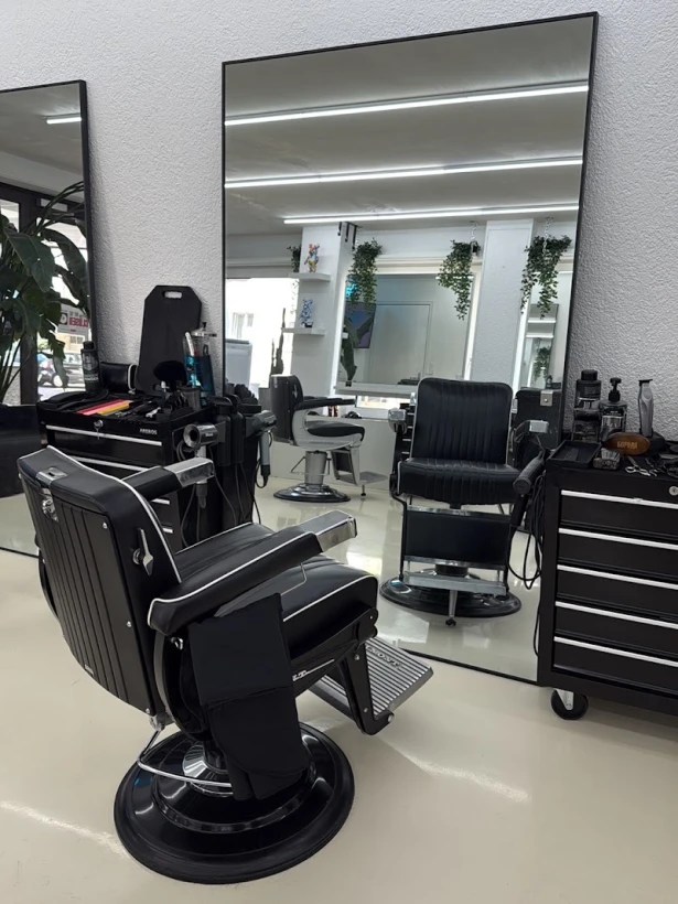 Blessed Barberhouse