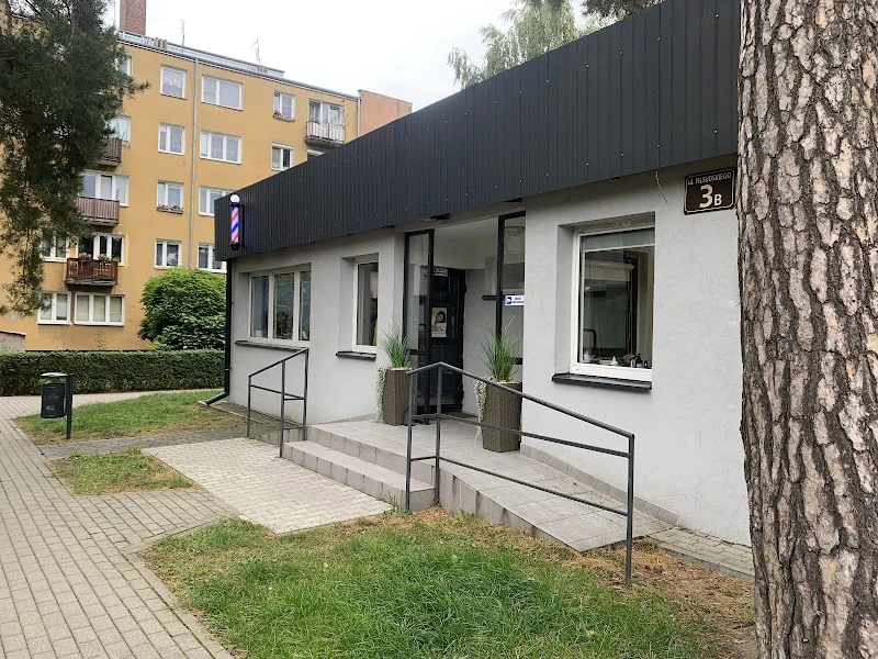 Konstancin-Jeziorna BARBERSHOP Label Style