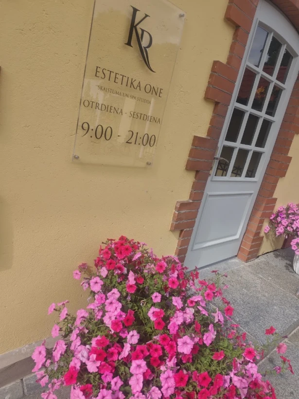 "ESTETIKA ONE"