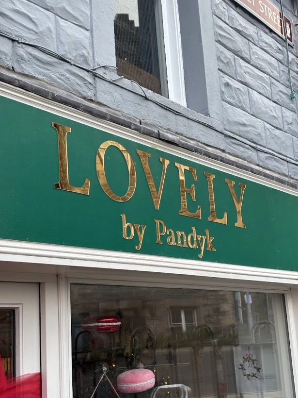 Lovely by Pandyk