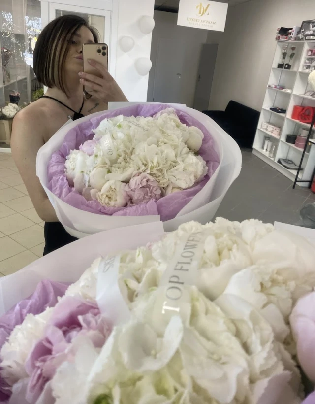 TOP FLOWERS