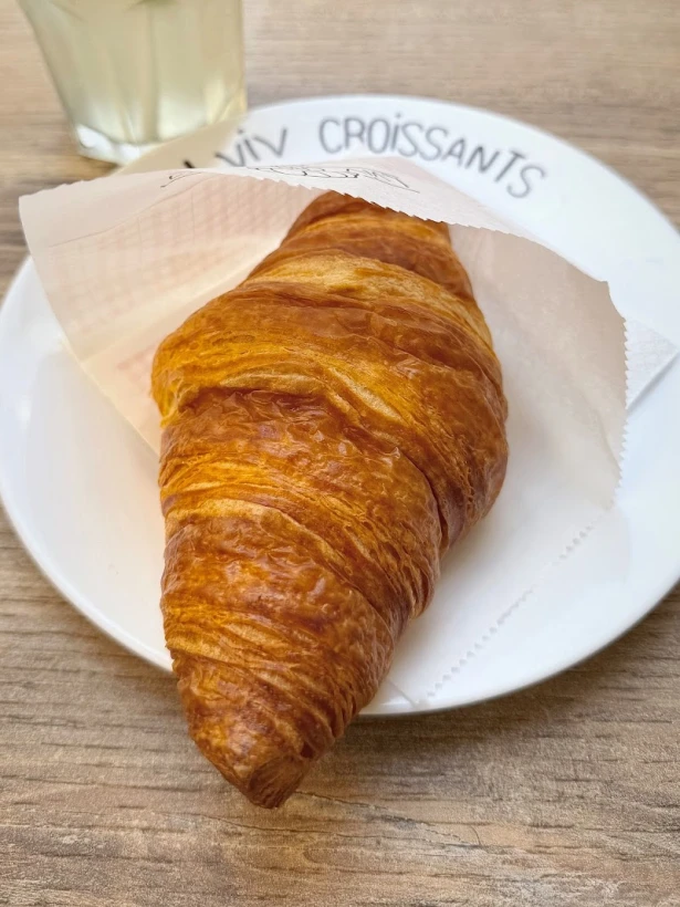 Lviv Croissants Cannes