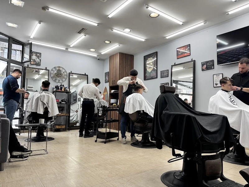 Бръснарница Zeus Barbershop | Varna Levski