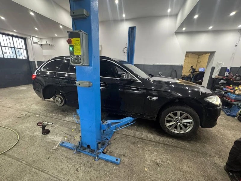 PRO100AUTO WESOŁA - Warsztat samochodowy