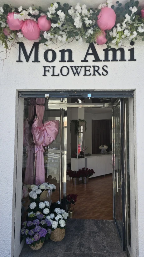 MonAmi Flowers