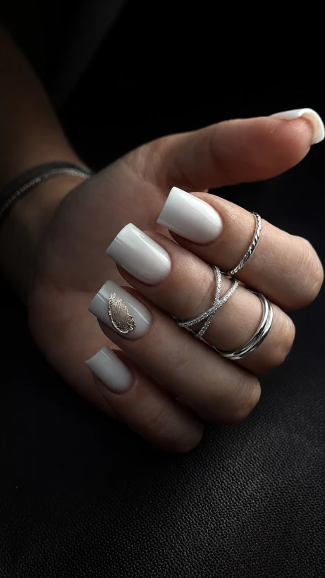Manicure / Pedicure / Brwi