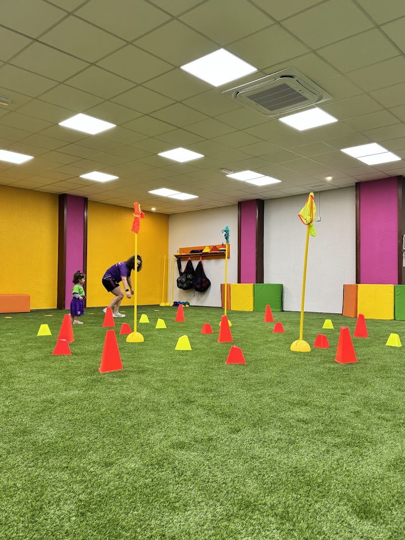 FOOTBIK CENTRO DE DESARROLLO INFANTIL