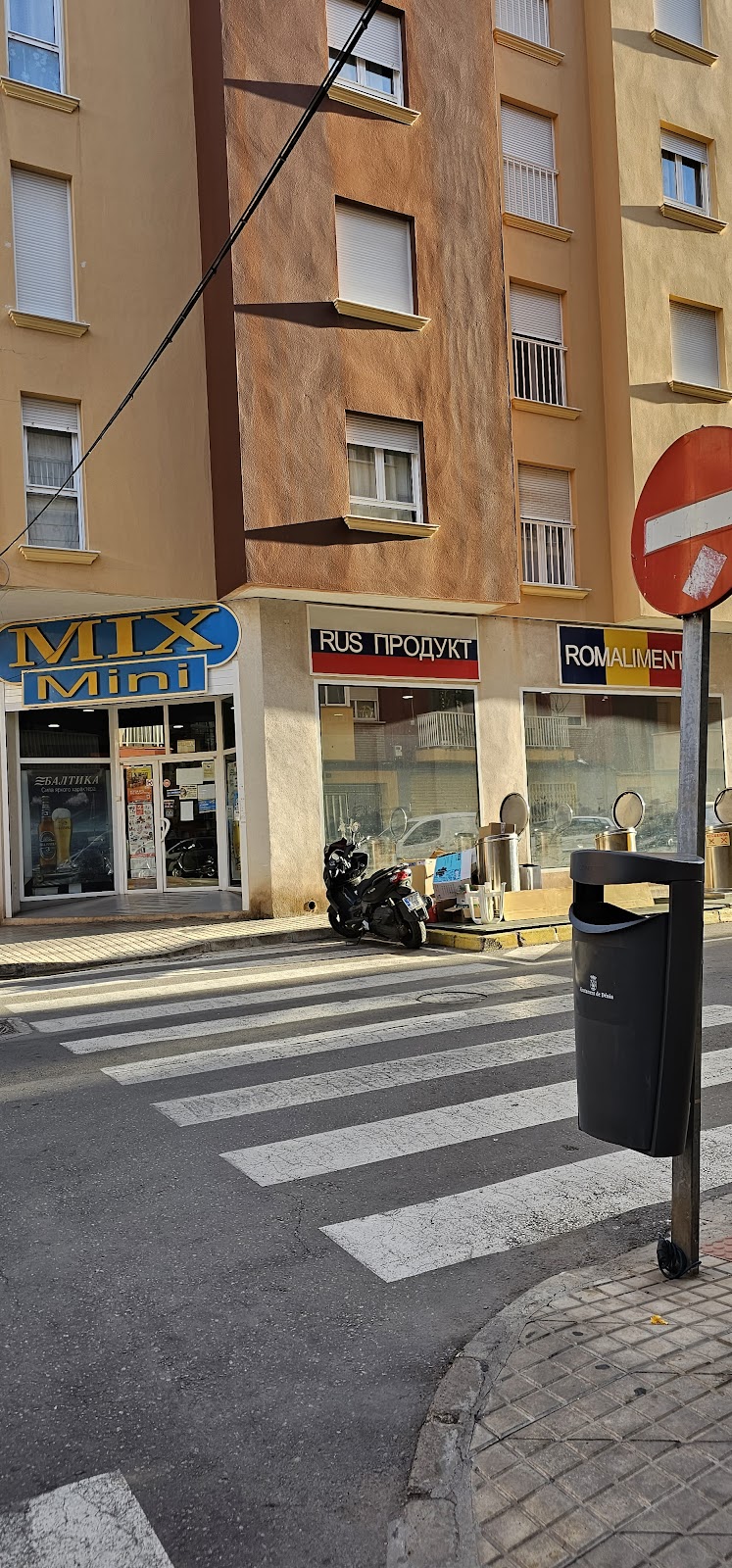 MIX MINI Dénia