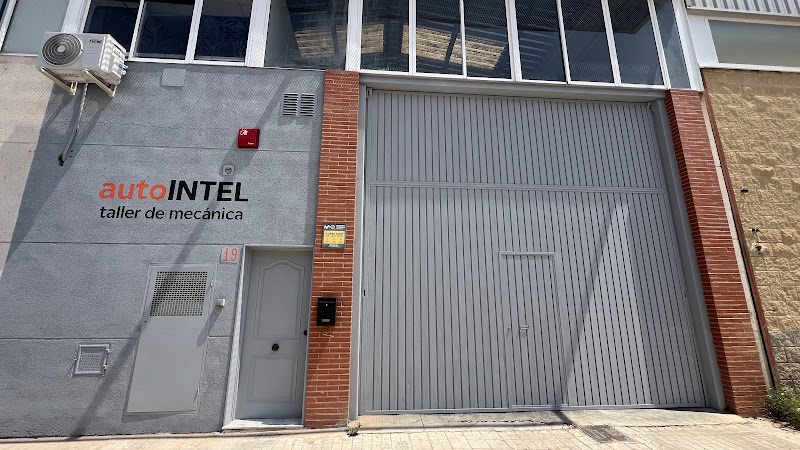 AutoINTEL Chapa y Pintura • PDR Desabollado sin Pintura • Detailing • Покраска авто